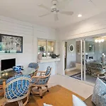 4937 Turtle Point