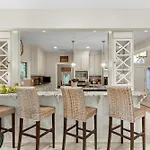 230 Glen Abbey