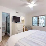 4286 Mariners Watch Villa Lagoon View