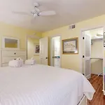 3536 Seascape Villa Woodland View