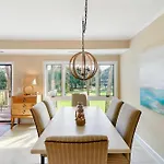 4971 Turtle Point