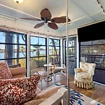 16 Inlet Cove