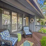 16 Inlet Cove