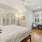162 Surfsong Road