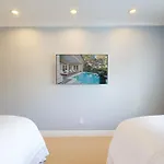 19 Surfsong Rd