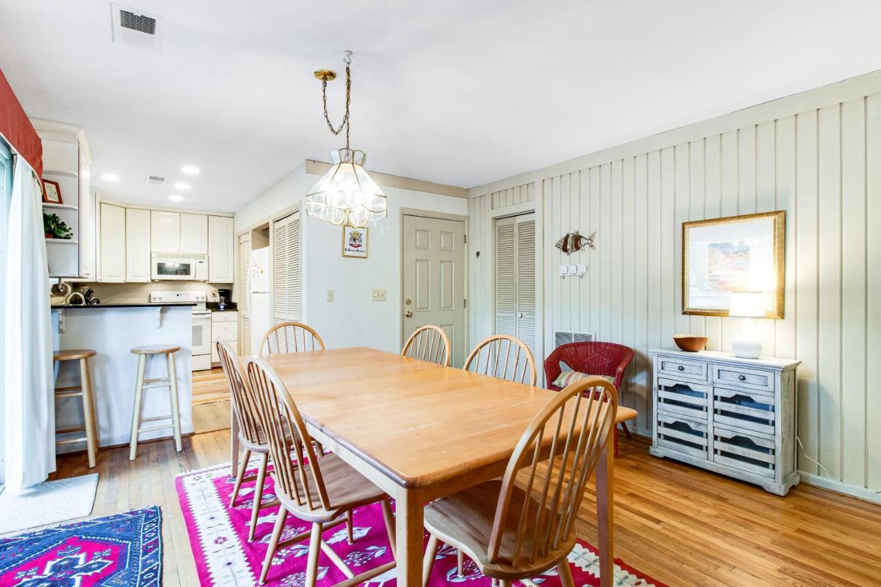460 Oceanwoods