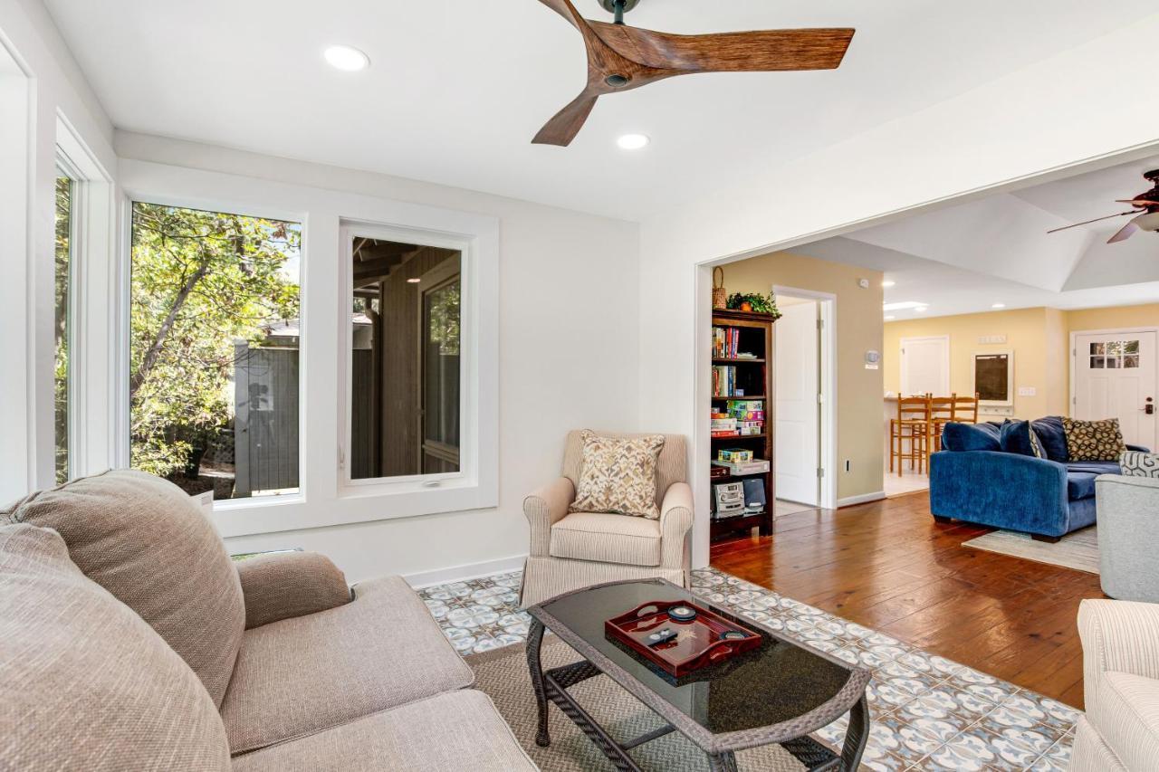 1054 Sparrow Pond Holiday home *
