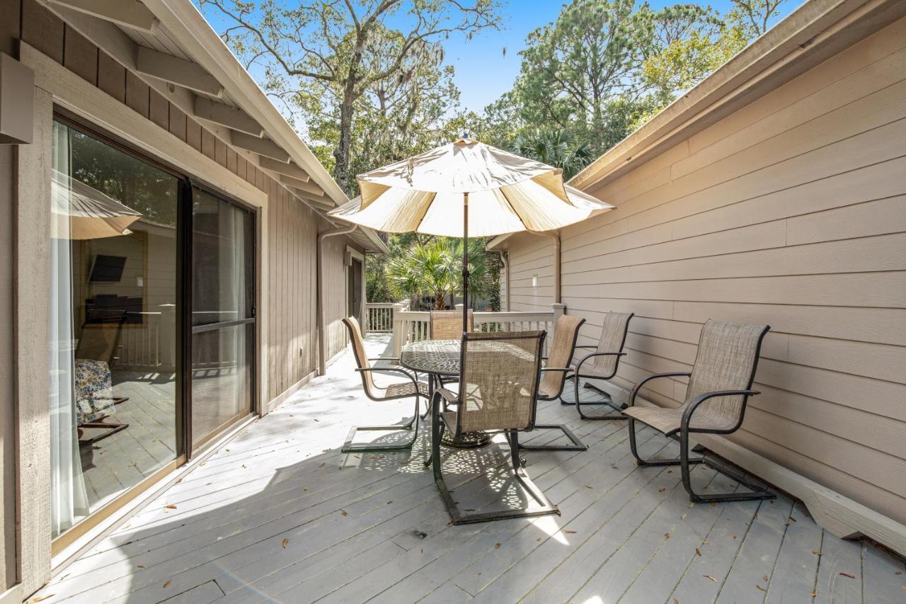 1054 Sparrow Pond * Kiawah Island