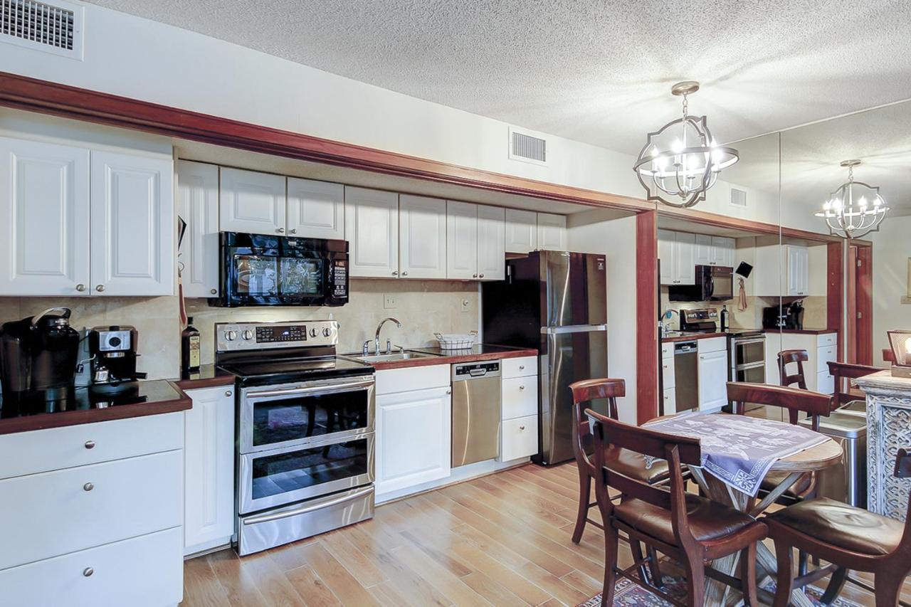 Apartment Shipwatch Road 1413