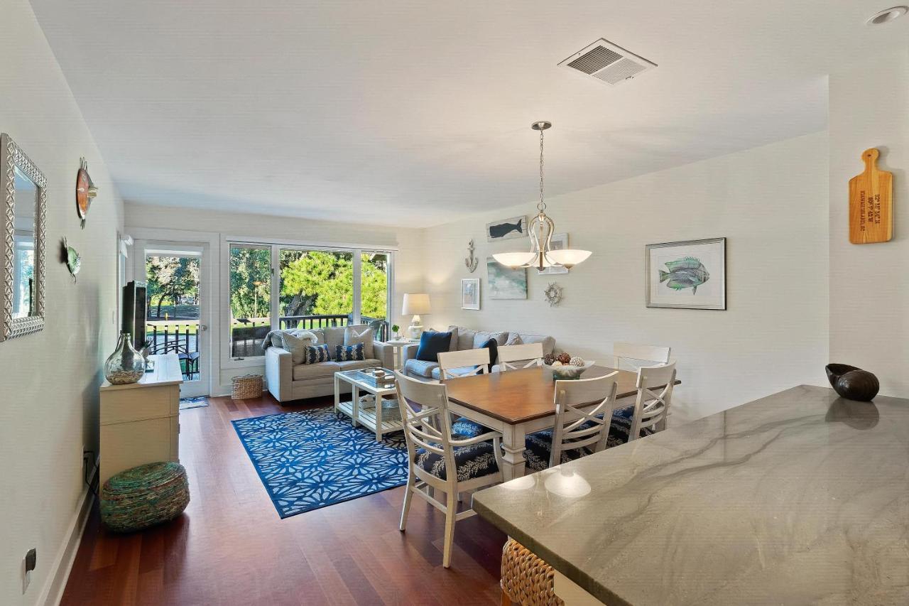 1368 Fairway Oaks Holiday home *