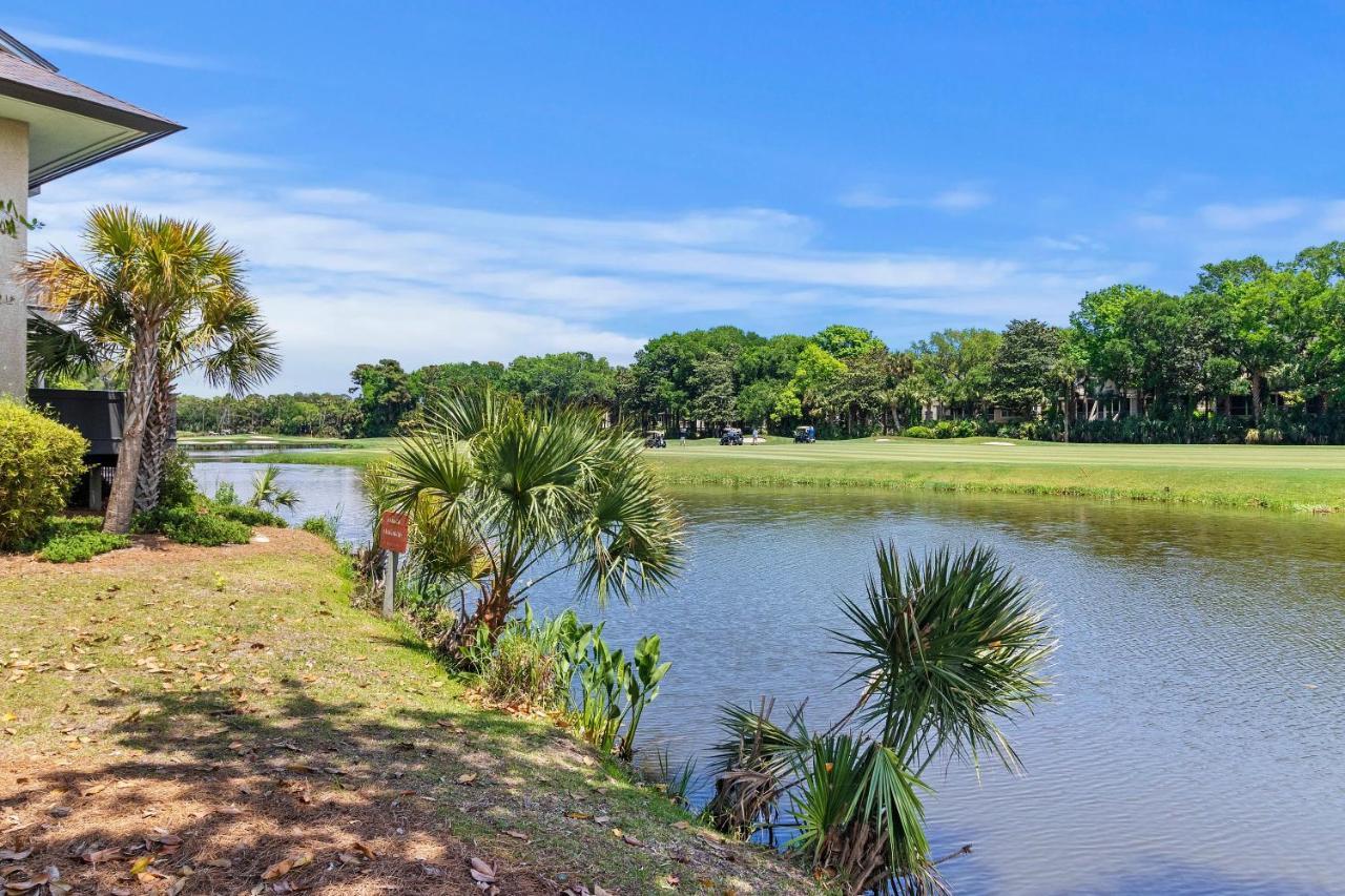4937 Turtle Point