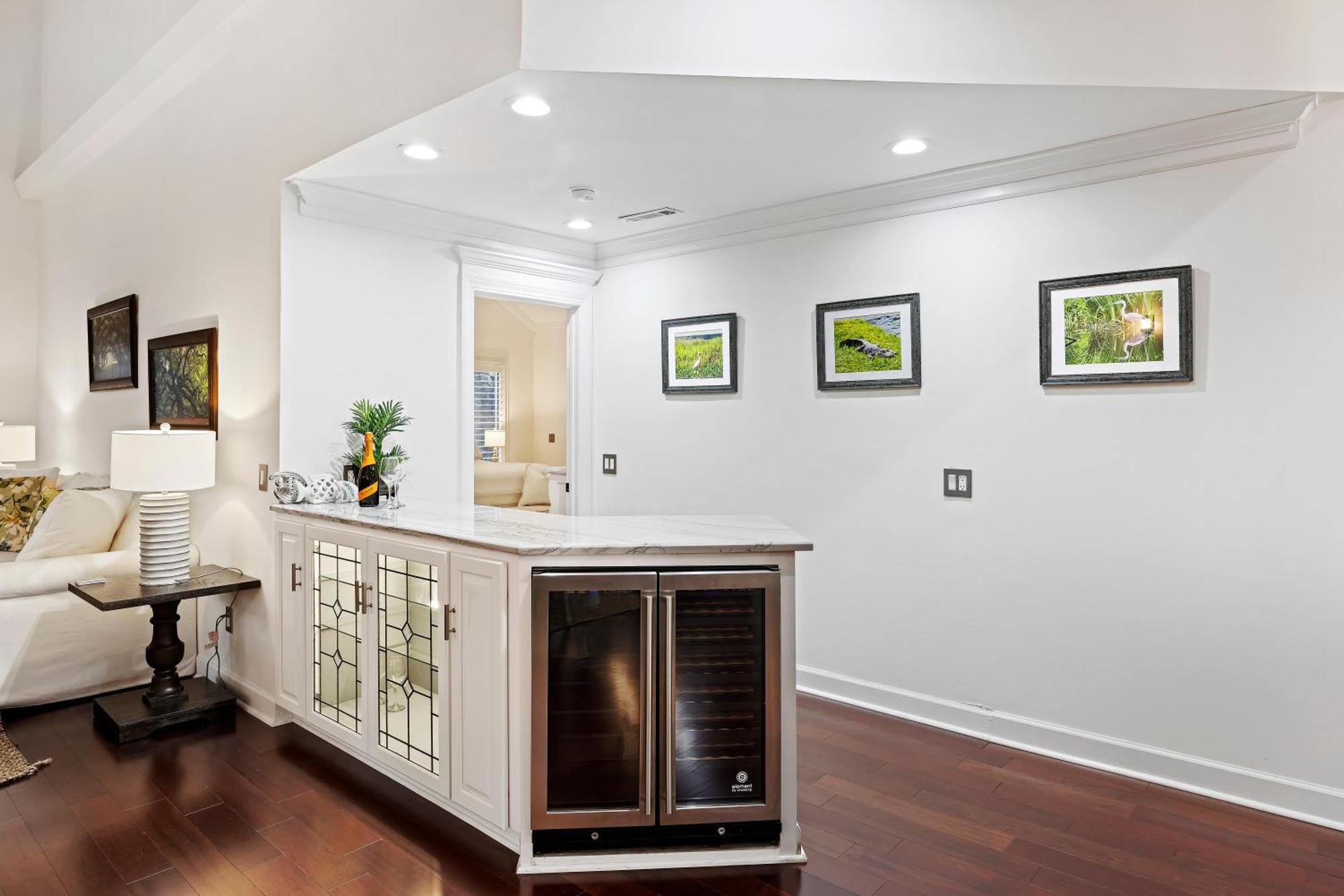 115 Pleasant Valley
