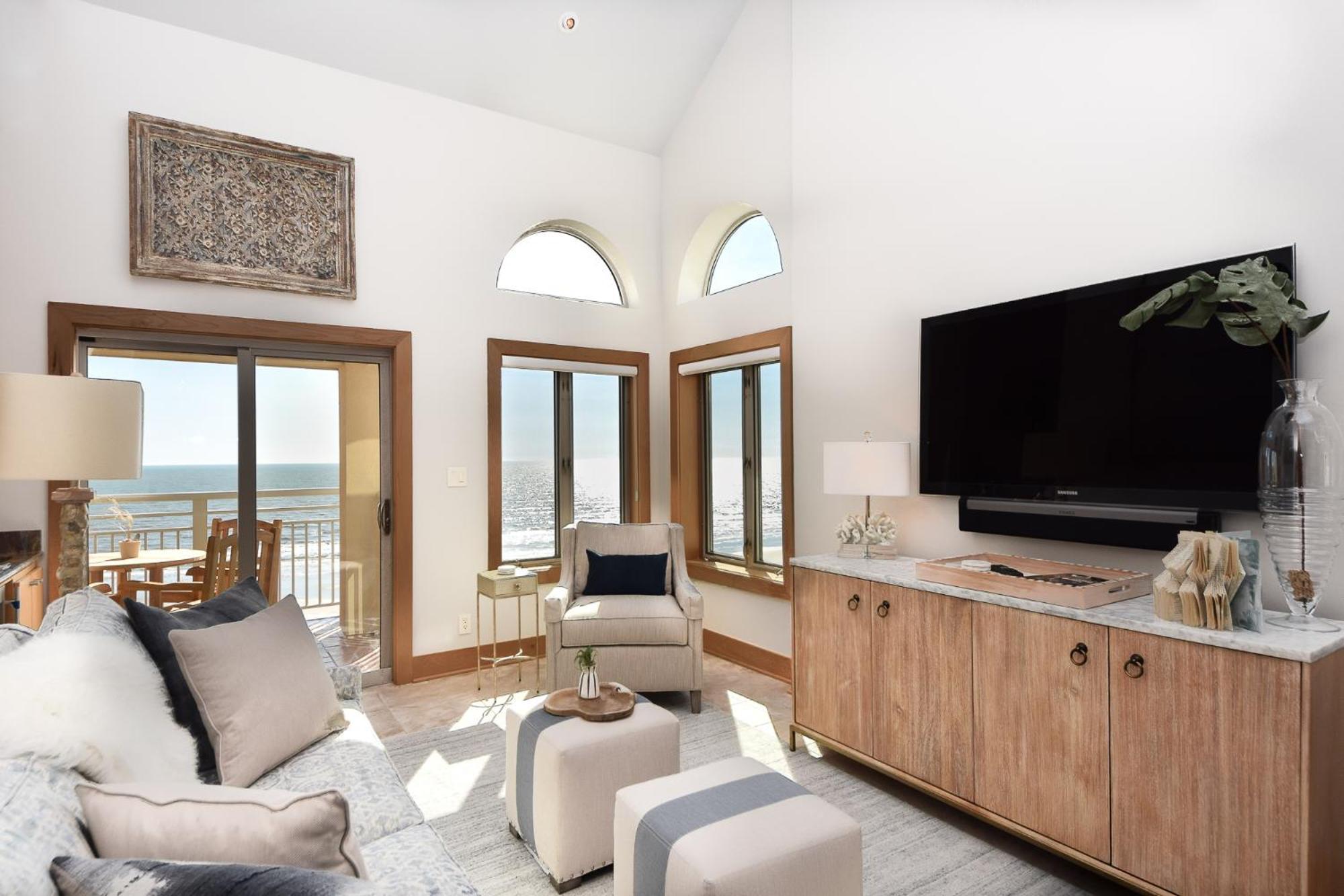 5133 Windswept Oceanfront