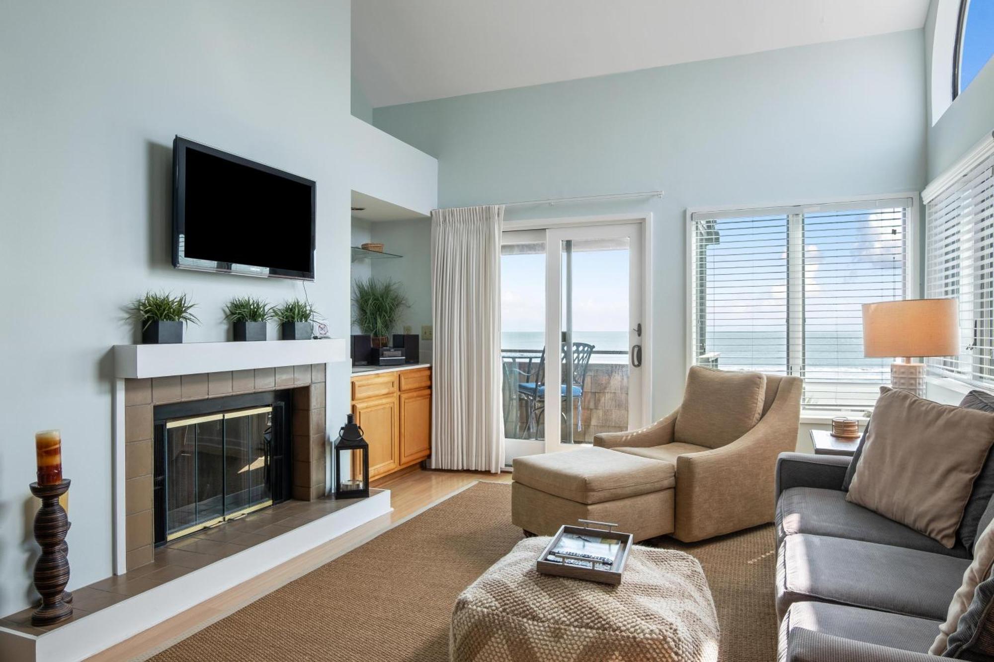 4308 Windswept Oceanfront Villa Kiawah Island