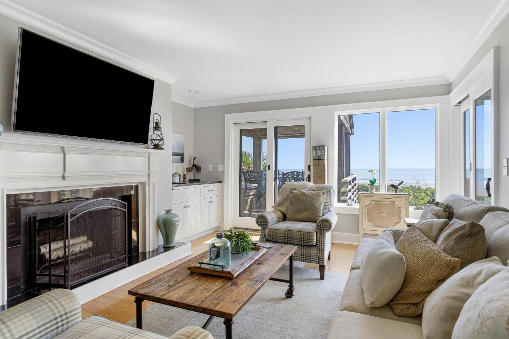 4303 Windswept Oceanfront *