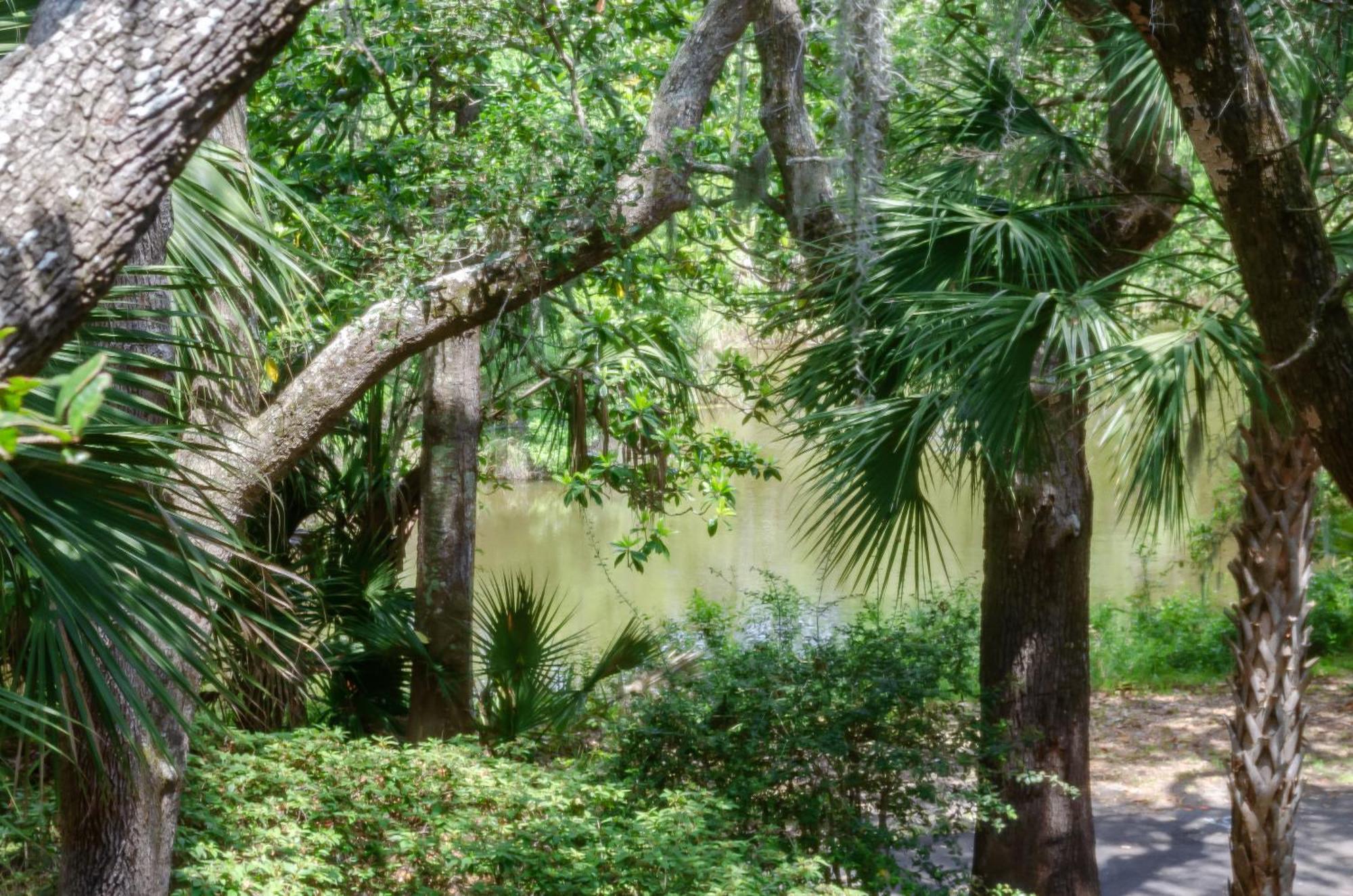 4262 Mariners Watch Lagoon View Villa