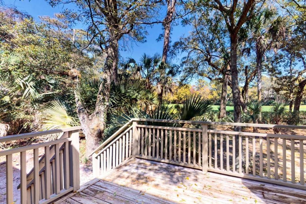 350 Oak Woods * Kiawah Island