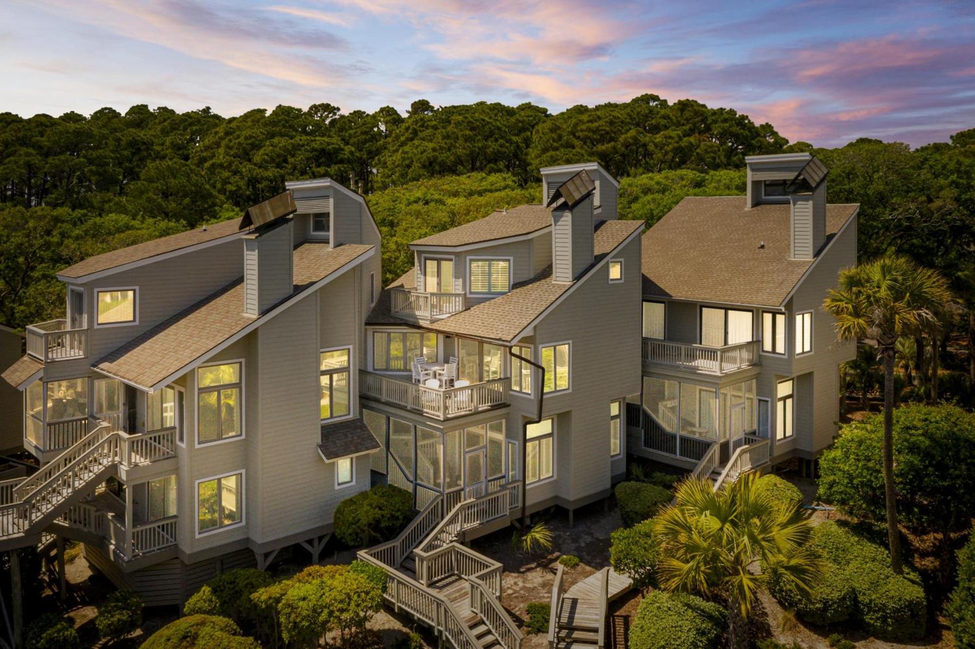 1111 Duneside Oceanfront