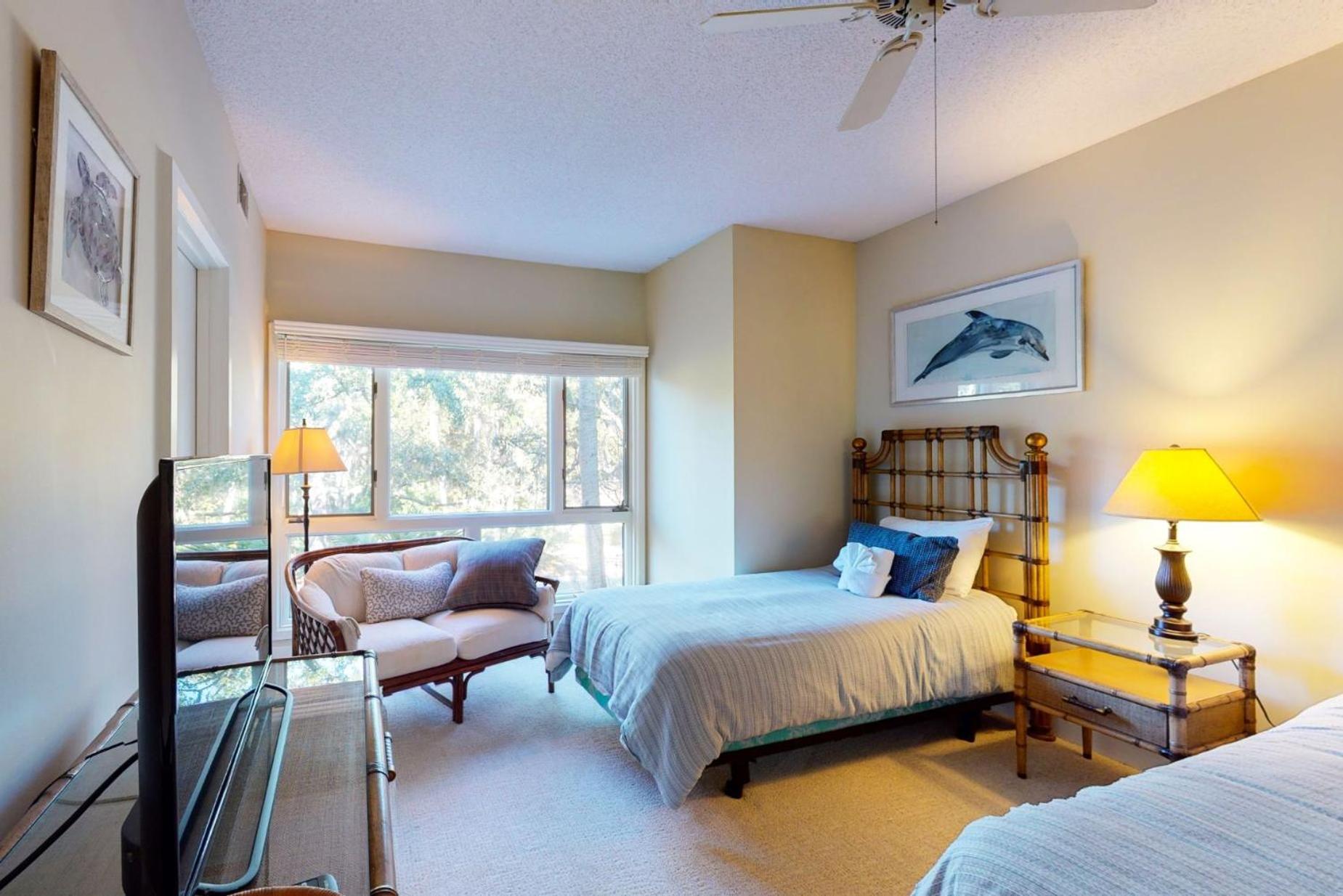 4994 Turtle Point Golf View *