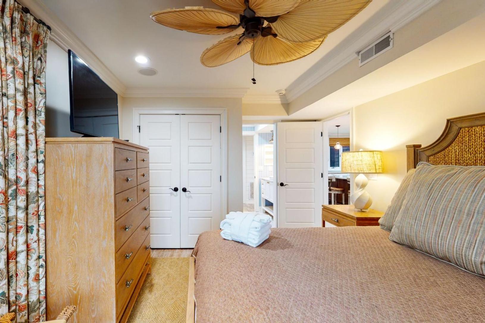 Villa 4300 Windswept Oceanfront