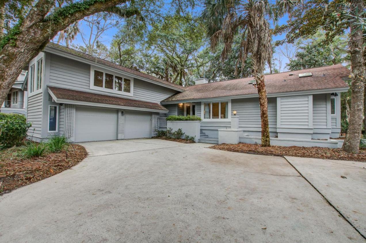 166 Surfsong Rd