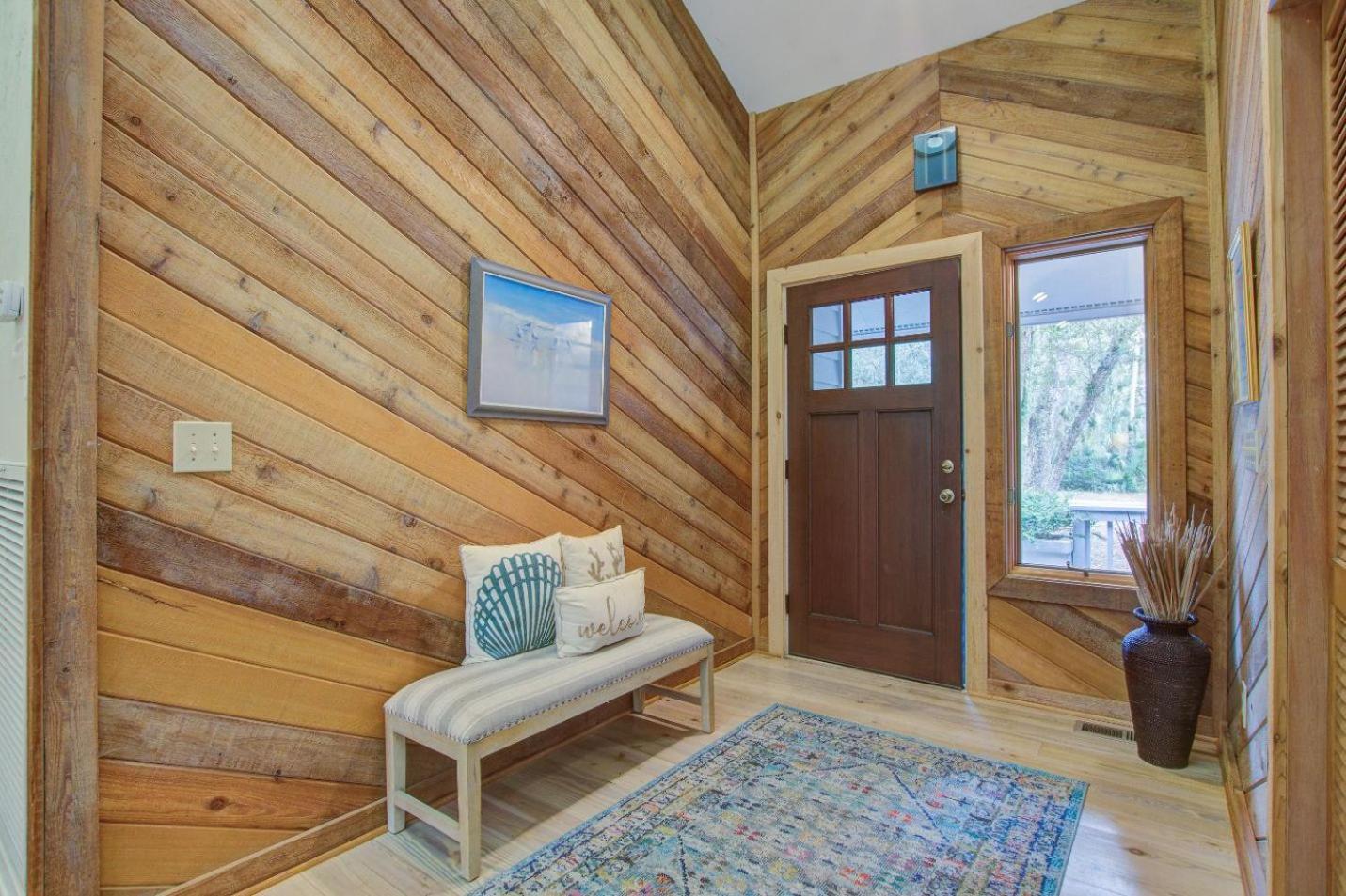 166 Surfsong Rd Holiday home *