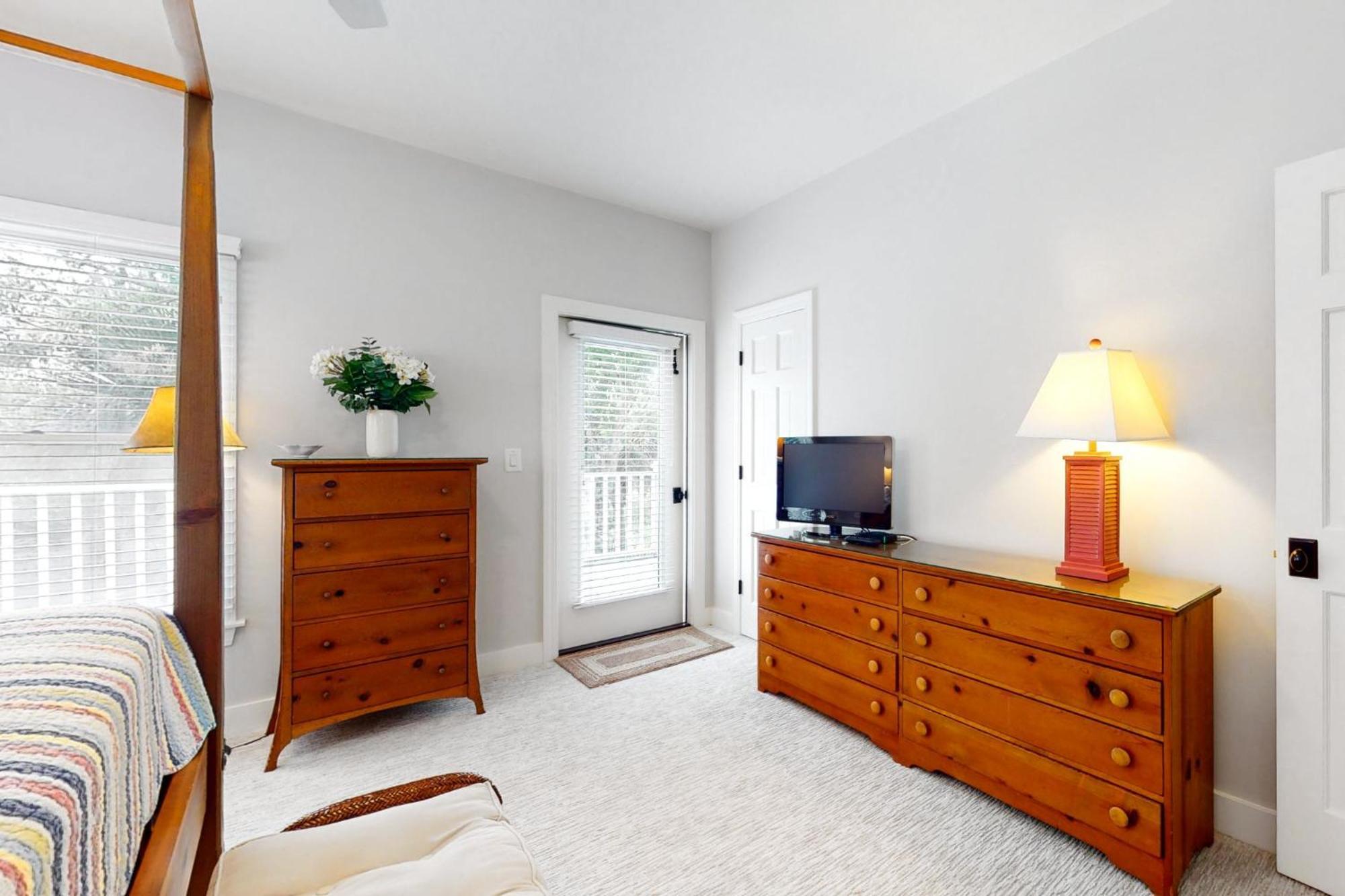 44 Muirfield Ln *