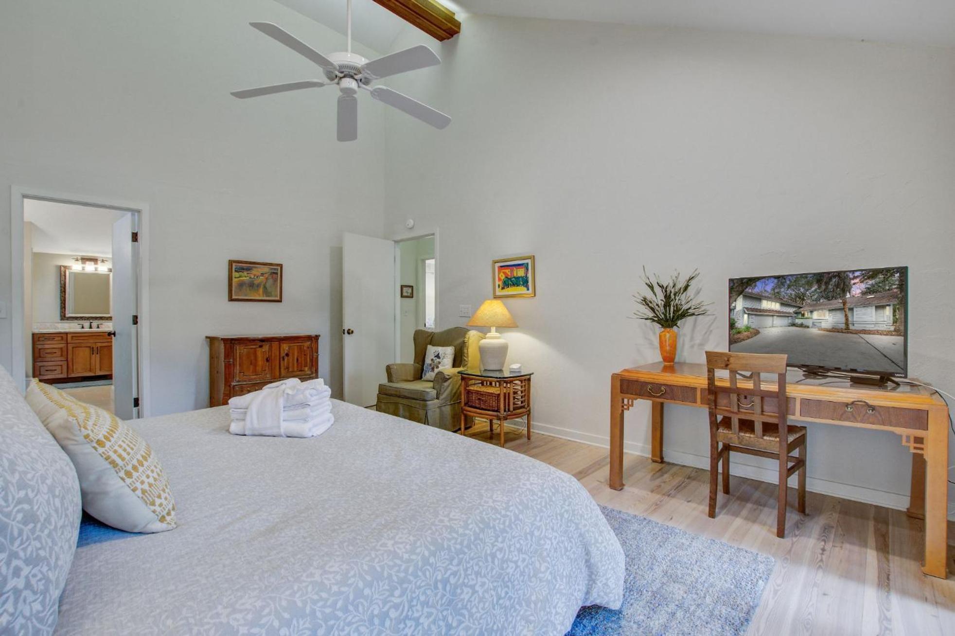 Holiday home 166 Surfsong Rd