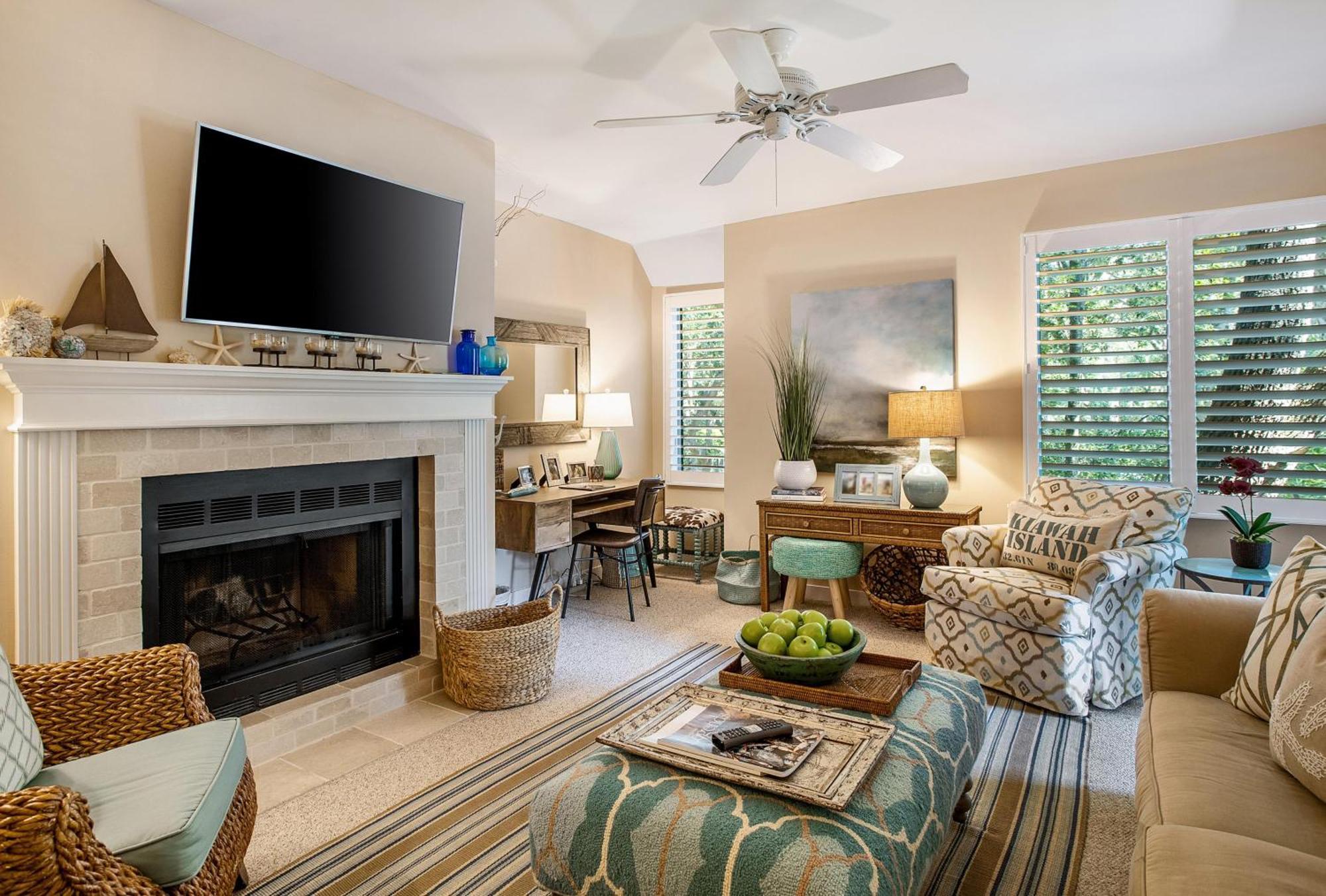 4466 Windswept Woodland View