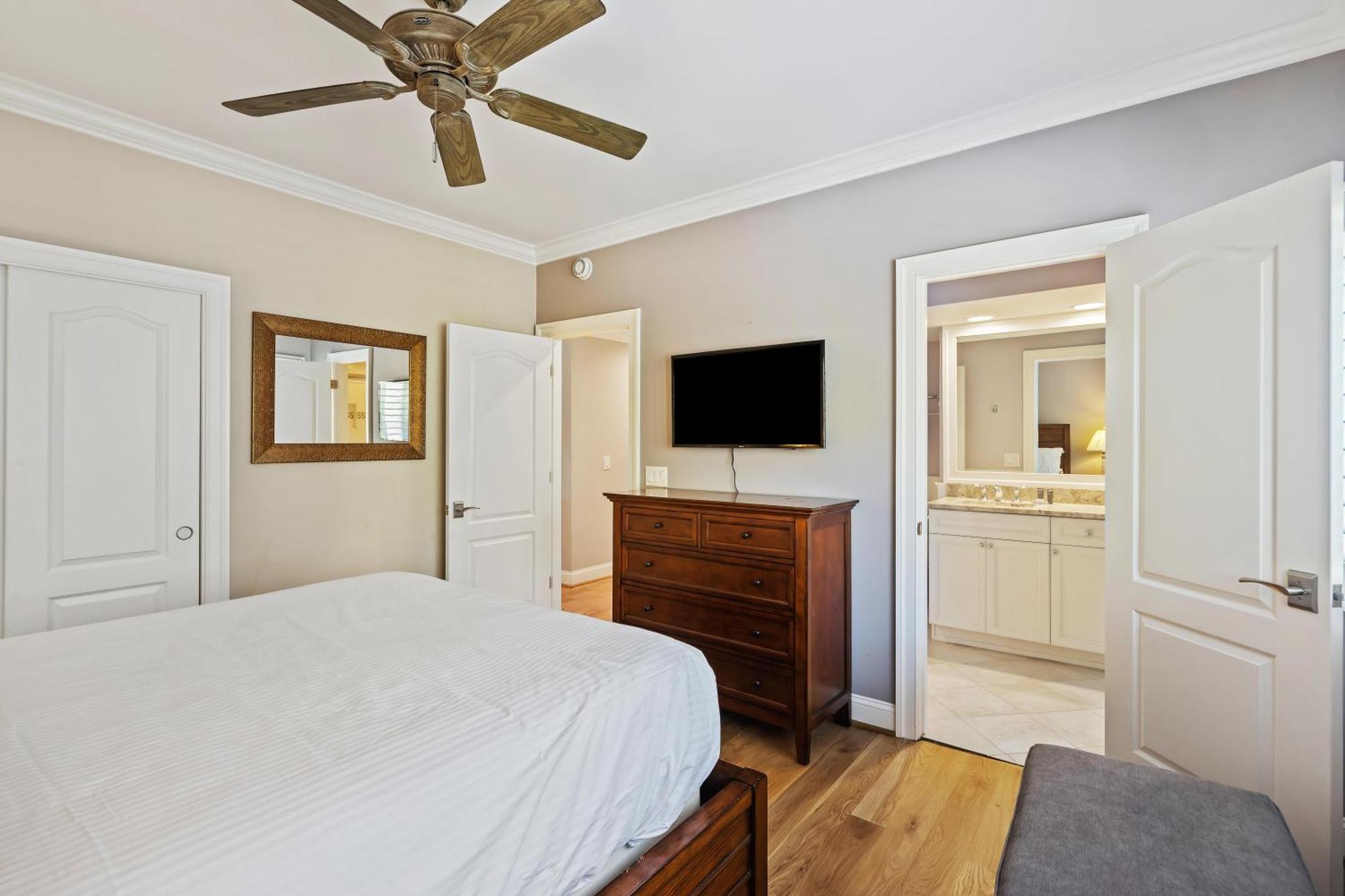 4976 Turtle Point Holiday home