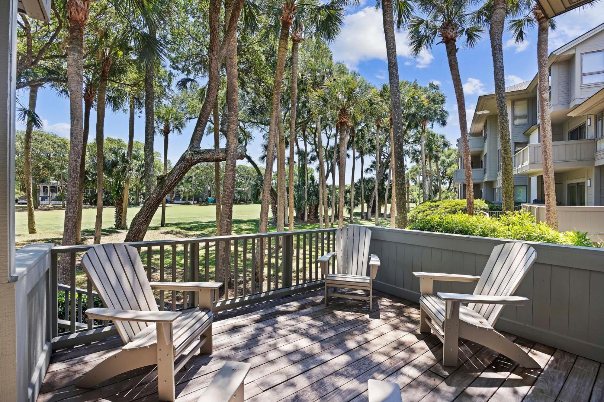 4976 Turtle Point