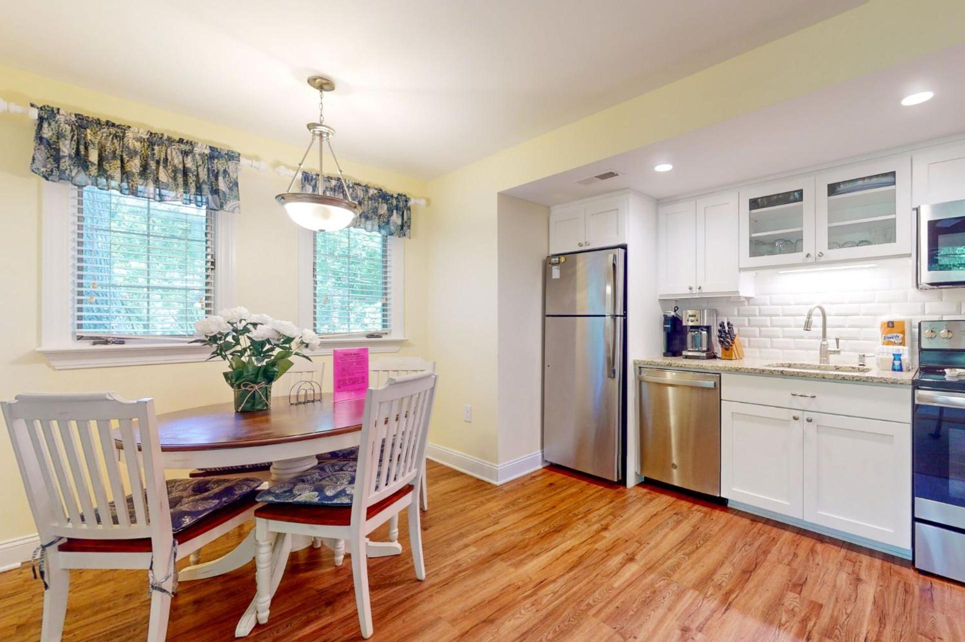 3536 Seascape Woodland View