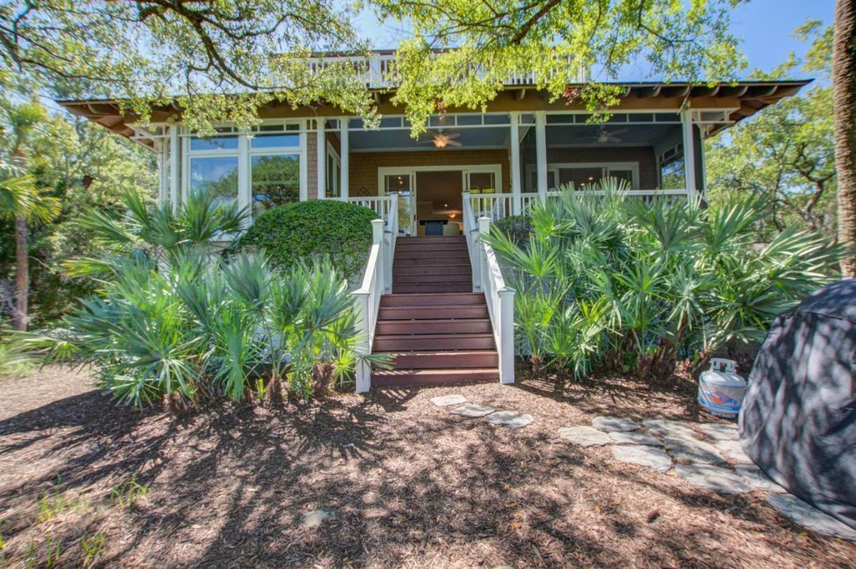 Holiday home 65 Persimmon Ct. *