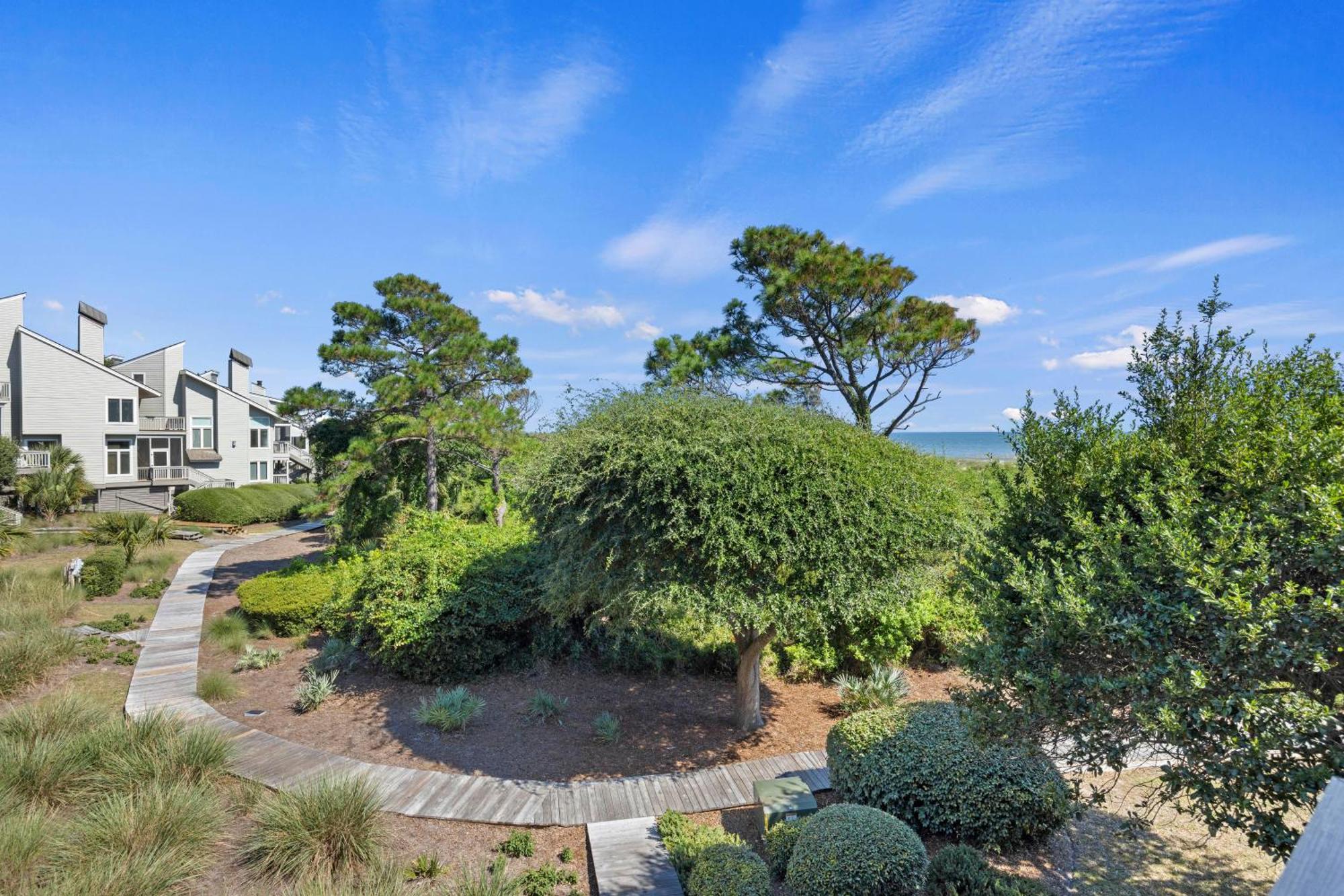 1113 Duneside Drive