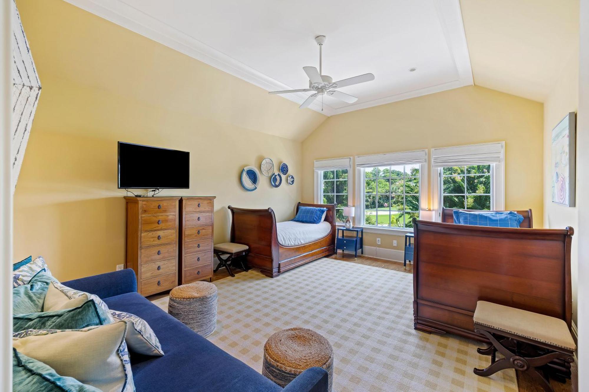 162 Bluebill Court Holiday home *