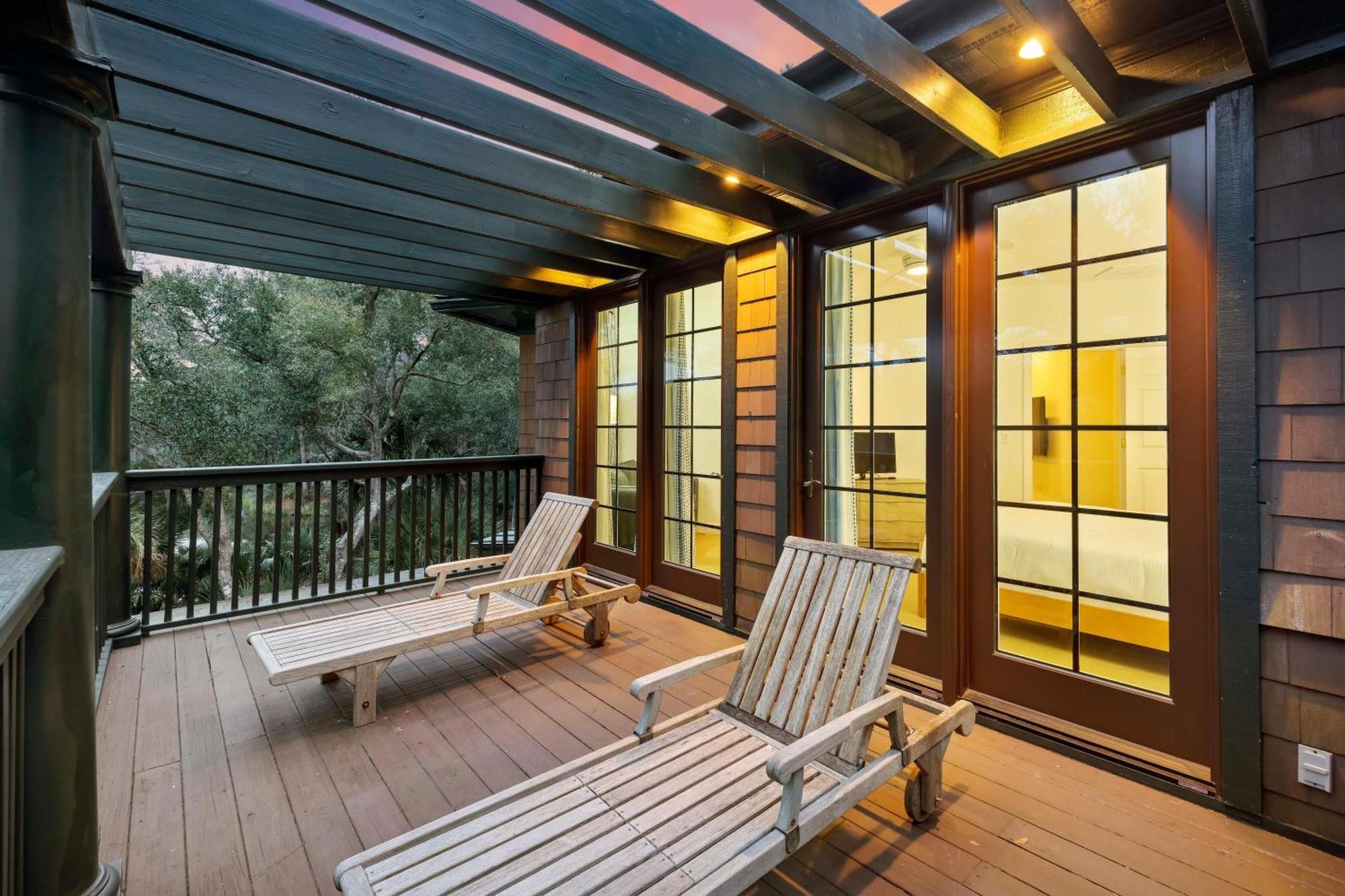 296 Marsh Cove