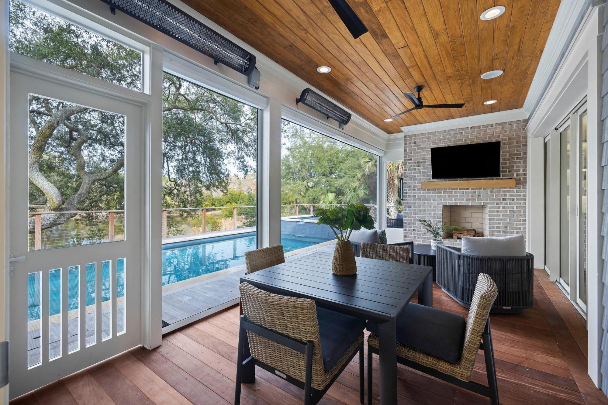 317 Victory Bay *