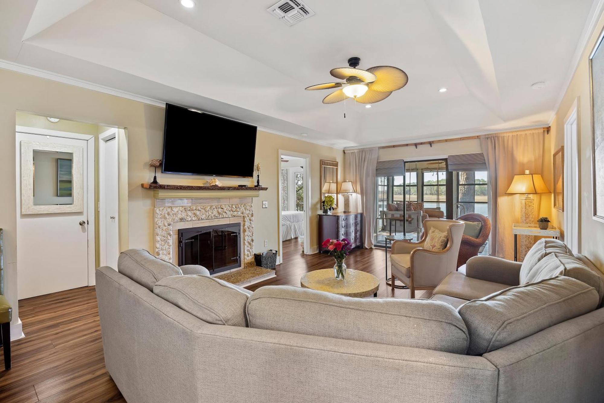 16 Inlet Cove *