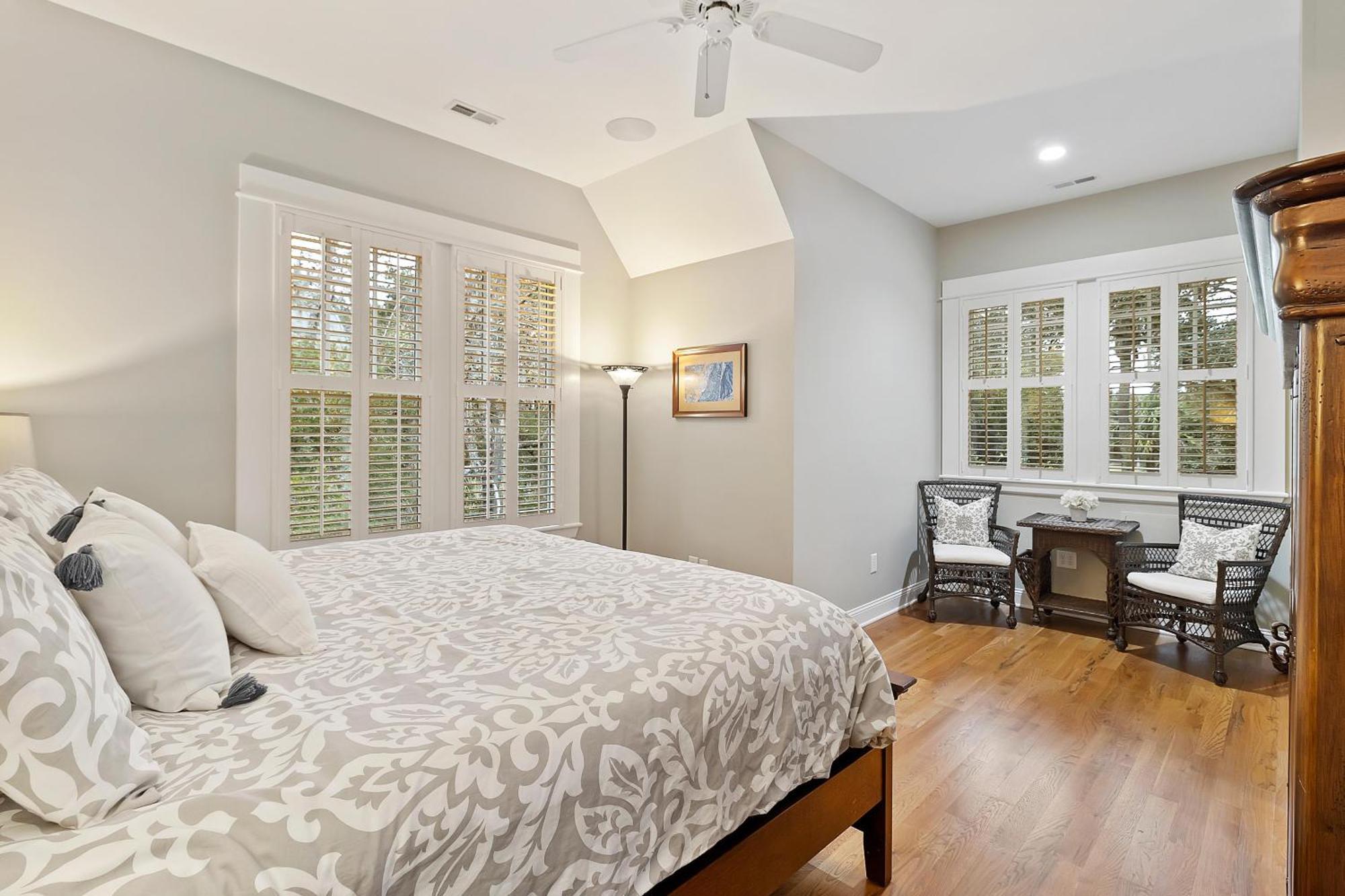 162 Surfsong Road Holiday home *