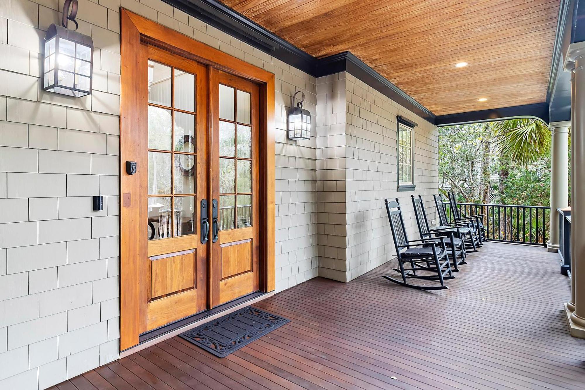 162 Surfsong Road Holiday home