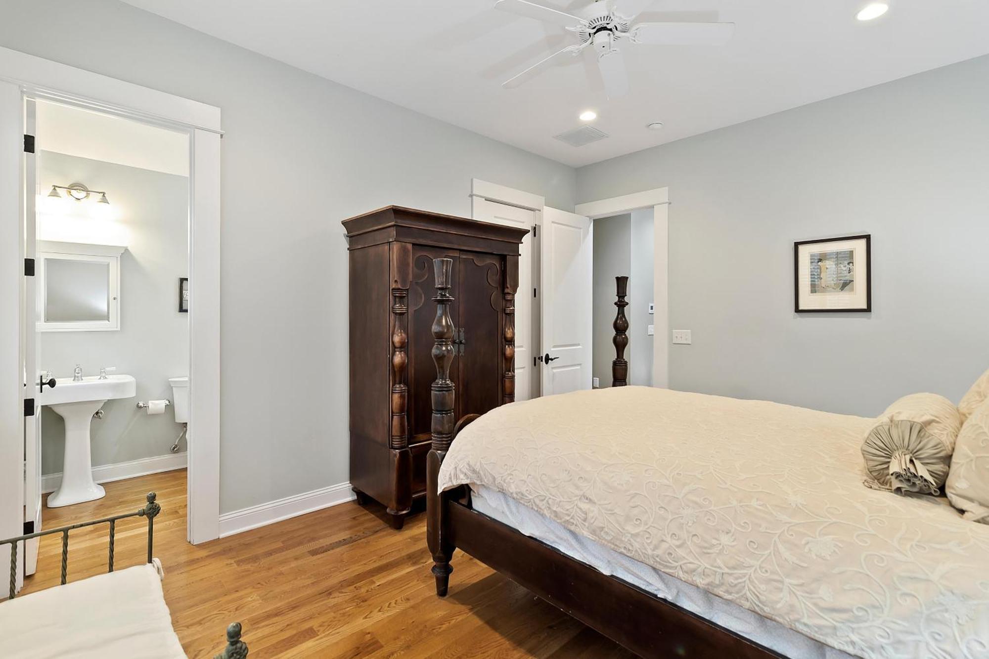 162 Surfsong Road Holiday home