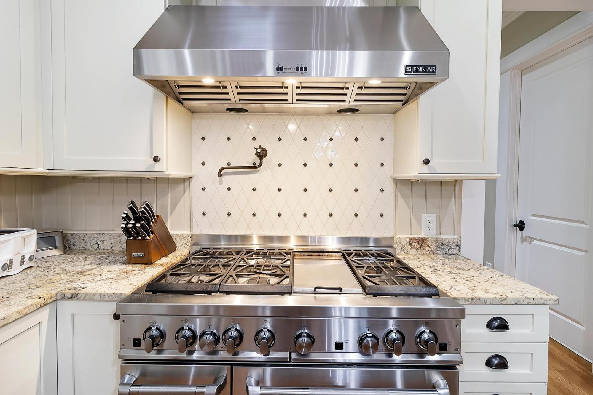 162 Surfsong Road Holiday home