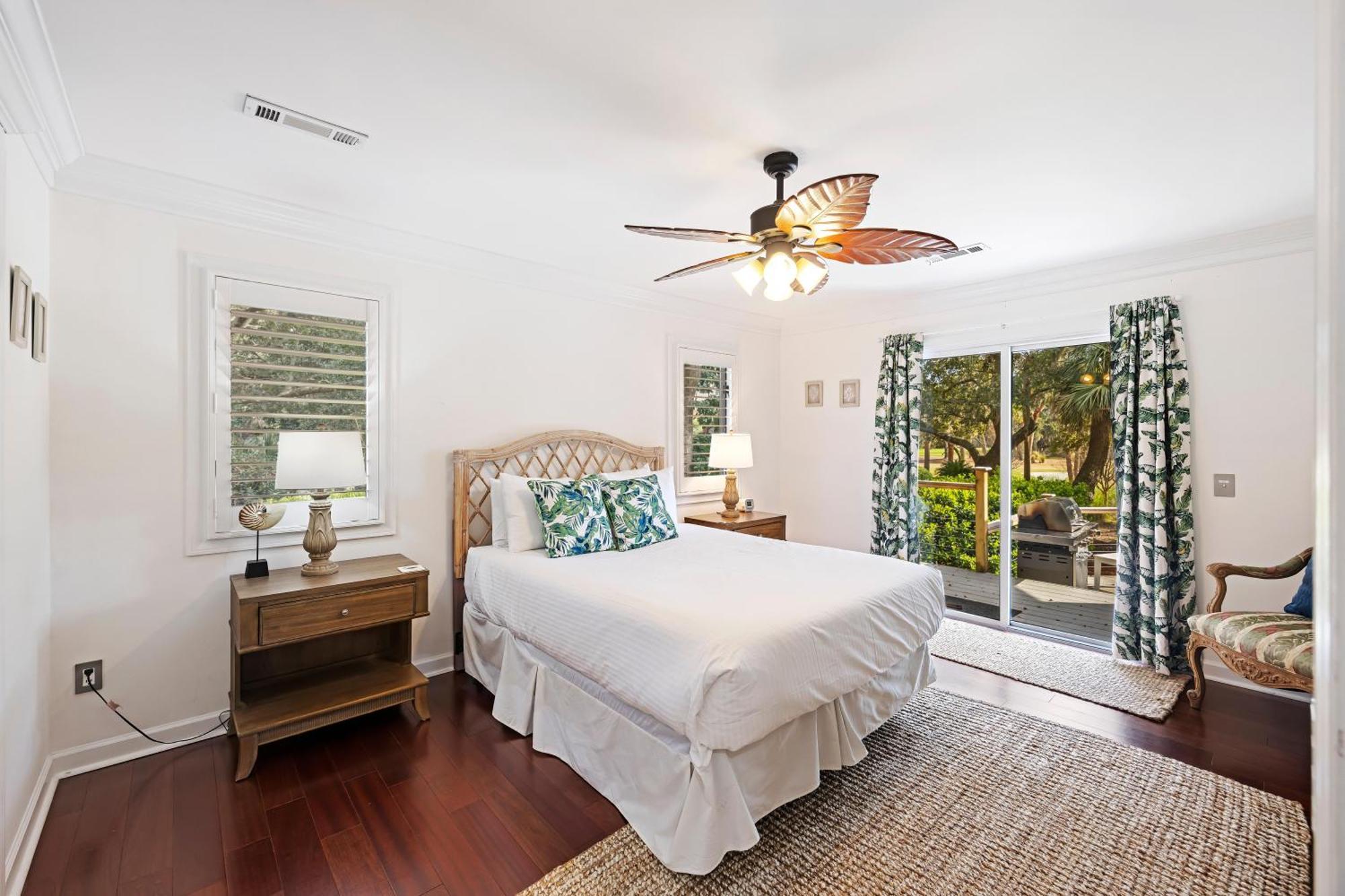 115 Pleasant Valley *