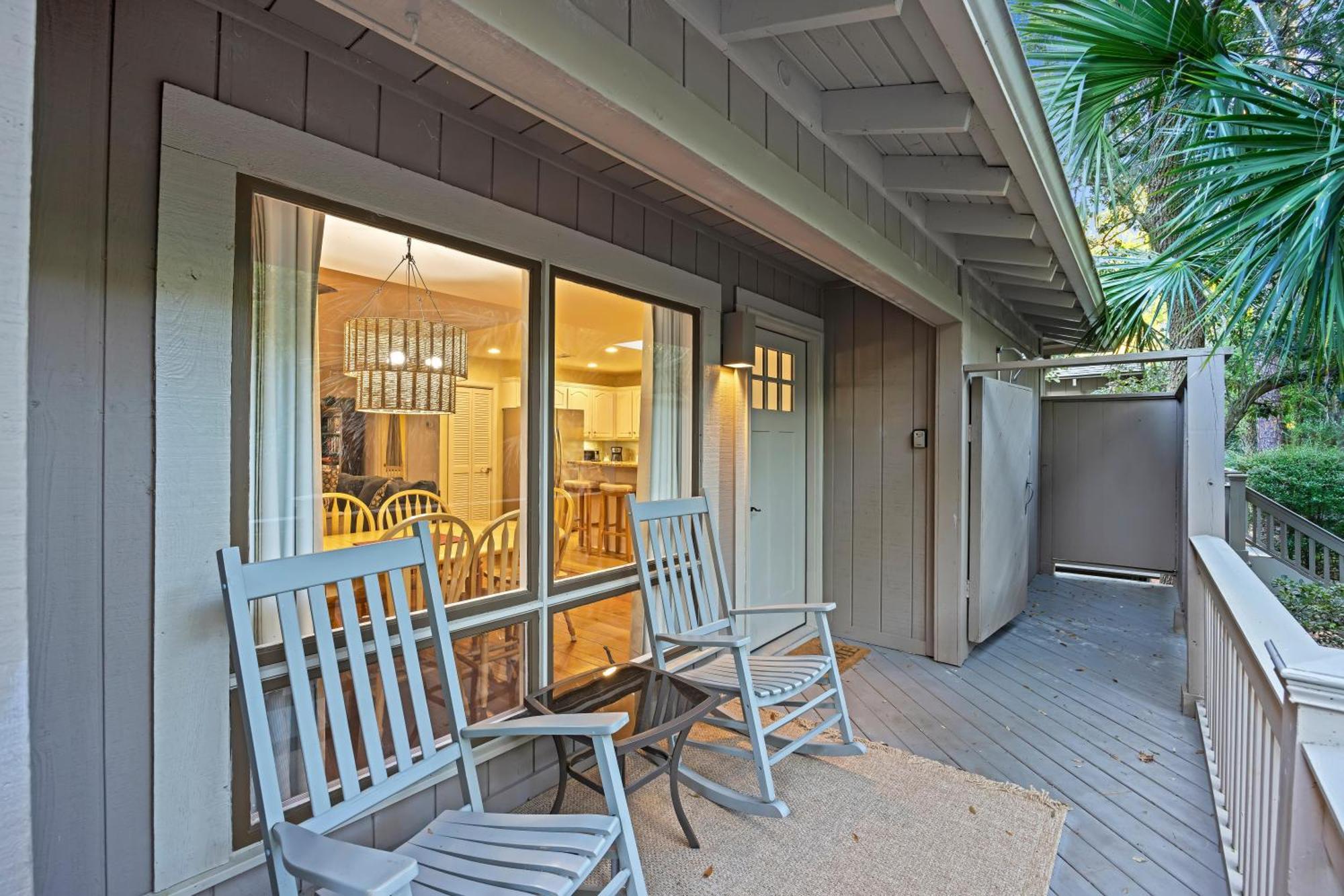 1054 Sparrow Pond