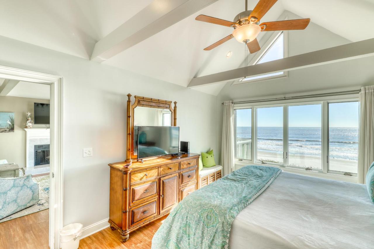Apartment 4217 Mariner's Watch